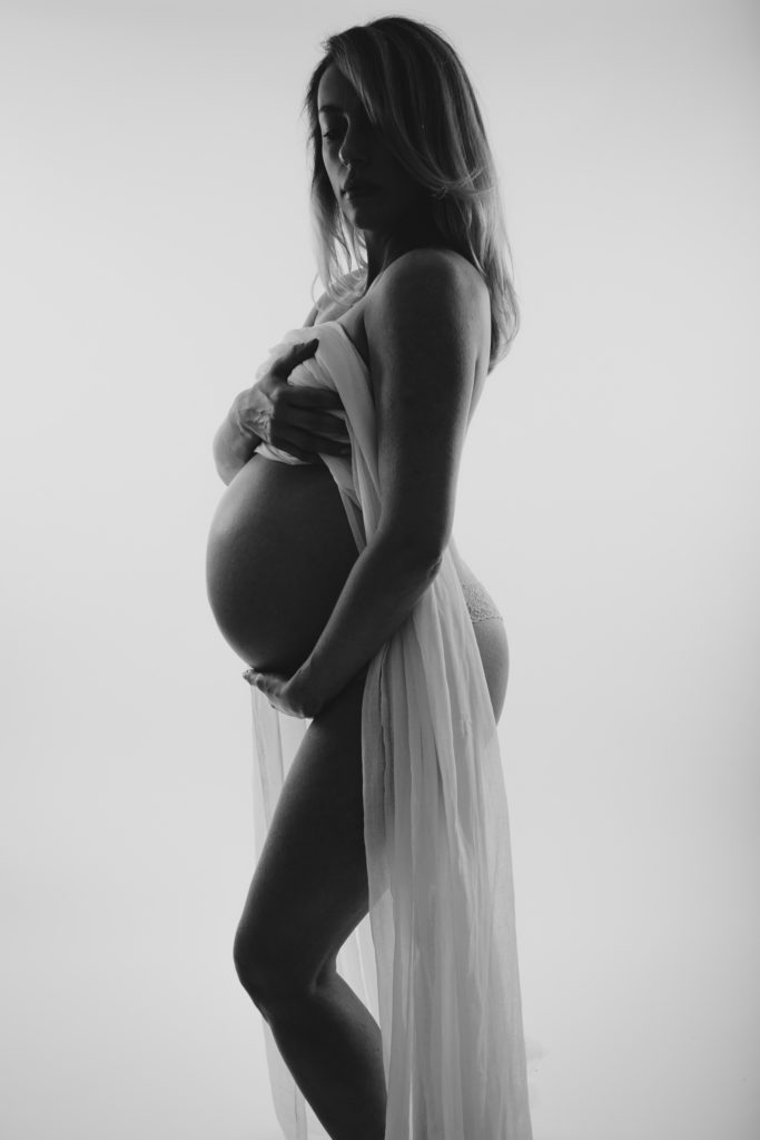 Pregnancy Photo Ideas