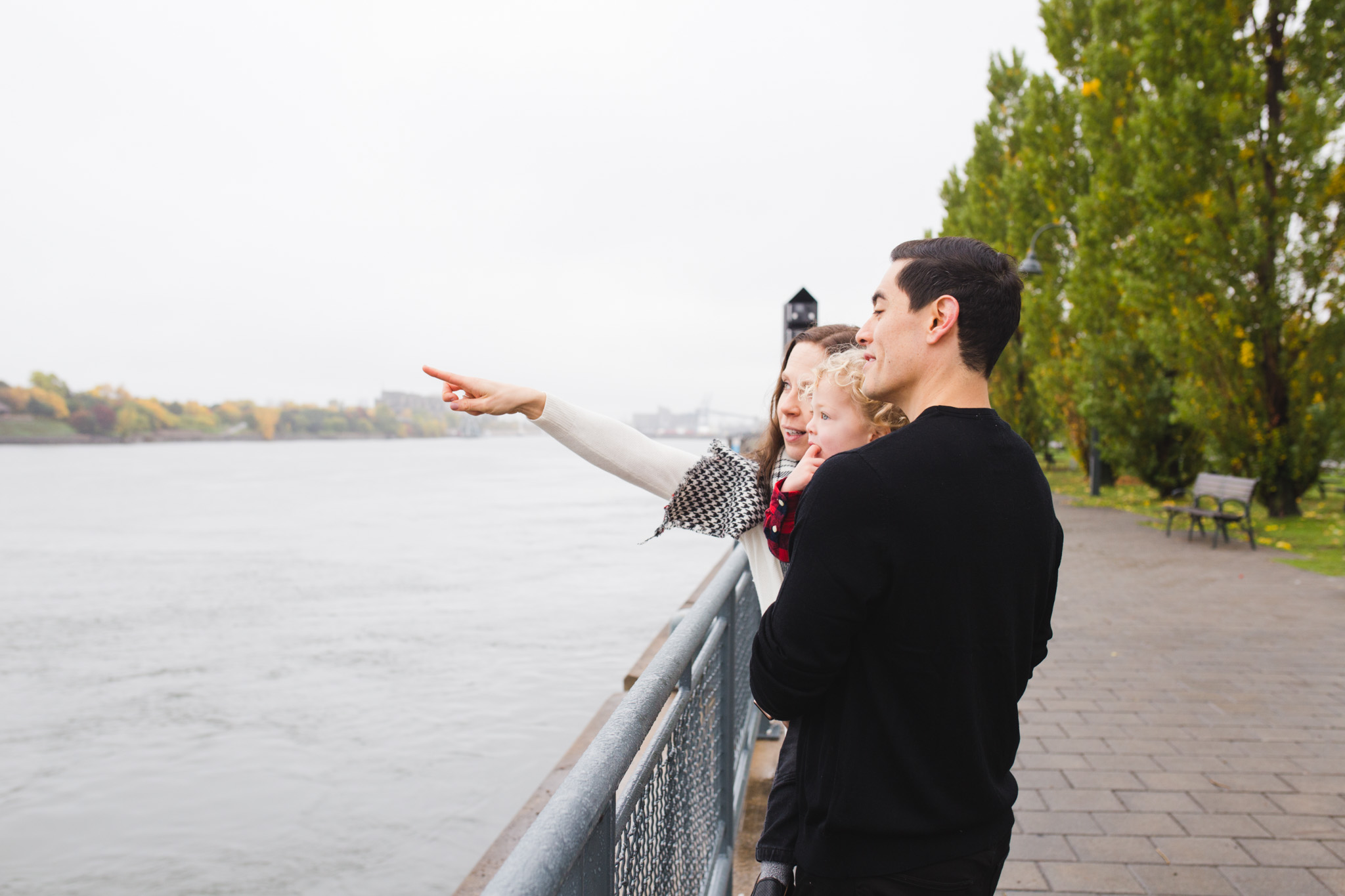 Old Montreal Family Photographer