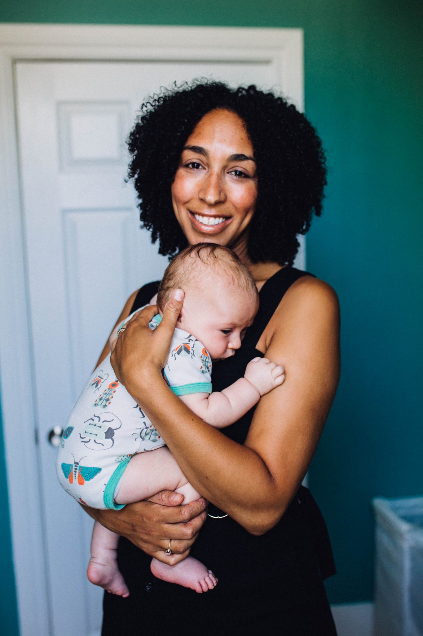 relaxed family photographer