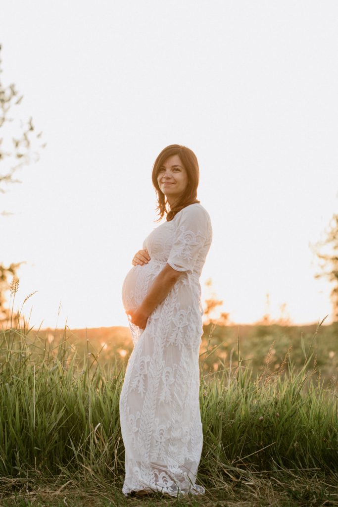 Montreal Pregnancy Photographer