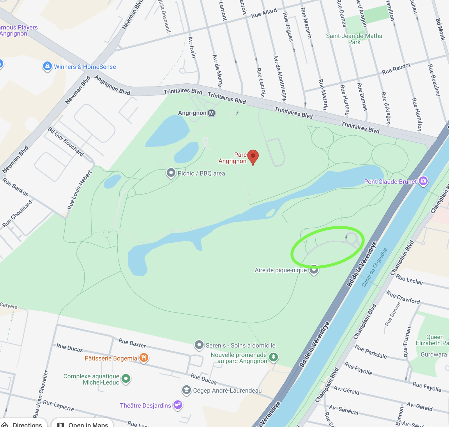 Location of Parking Lot at Parc Angrignon - Michelle Little Photography